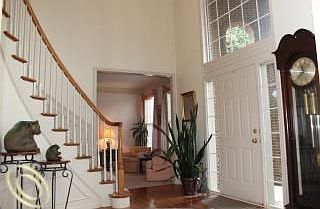 4th image of 47592 Glengarry Blvd