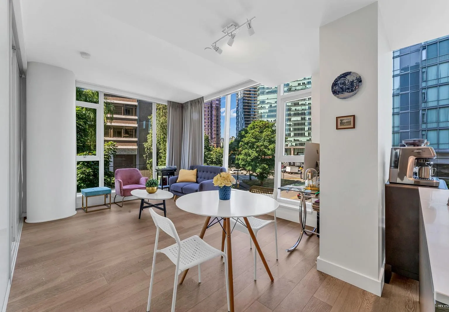 1 bed, 548 sqft, $3,150 — Photo 1