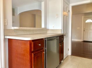 902 Andover Rd, Baltimore, MD 21218