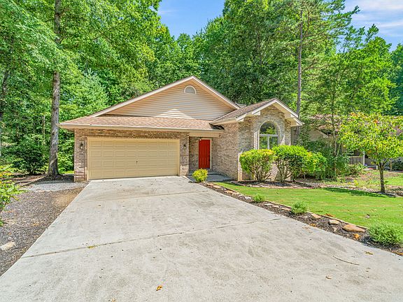 2nd image of 310 Paoli Trce