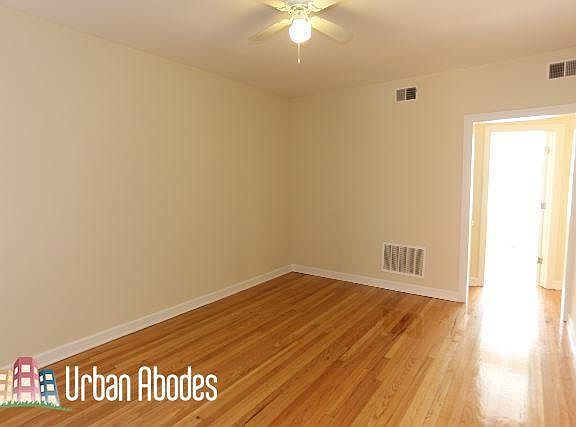 2nd image of 556 W Aldine Ave #Ua2w