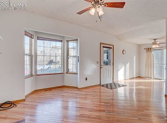 4th image of 6640 Glade Park Dr