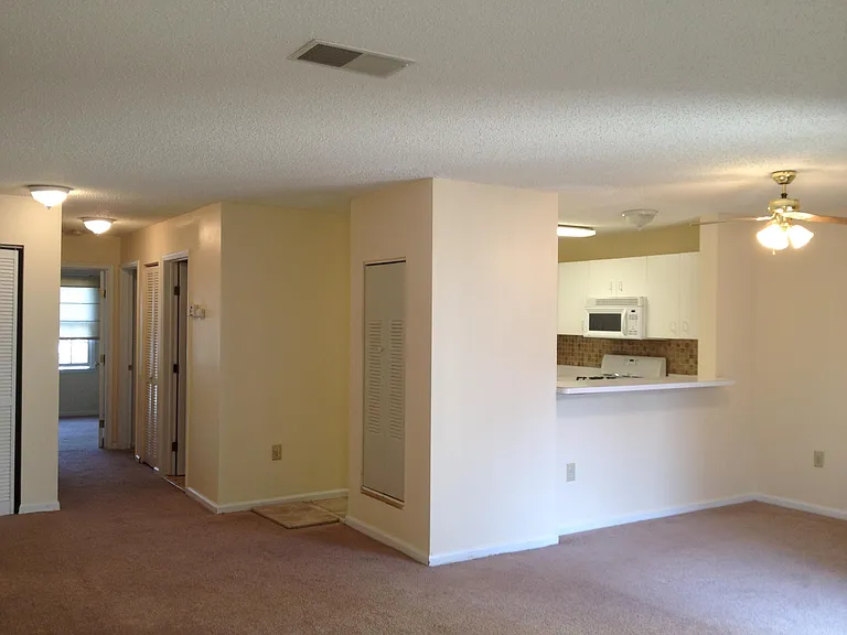 521 Edpas Rd — Photo 1