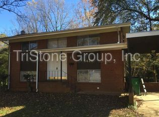 6420 Covecreek Dr, Charlotte, NC 28215
