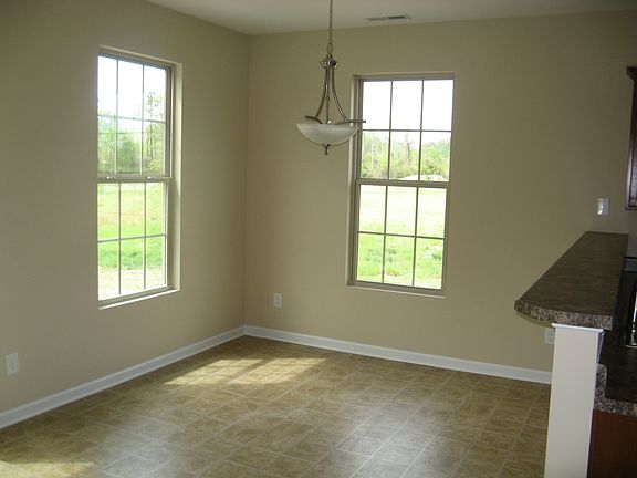 228 Gladstone Drive