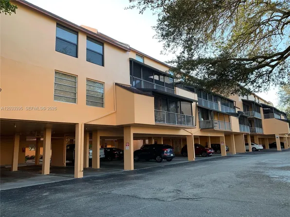 400 Commodore Dr APT 308, Fort Lauderdale, FL 33325