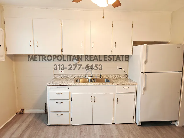 31820 Bay Ct — Photo 8