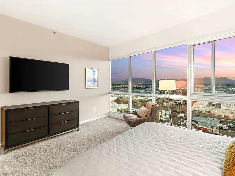 4525 Dean Martin Dr #1906 — Photo 43