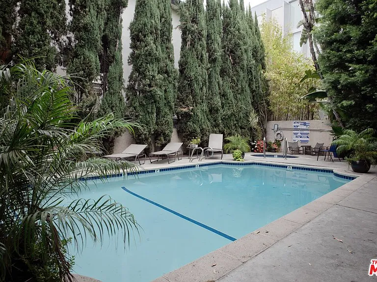 832 Palm Ave #206 — Photo 21
