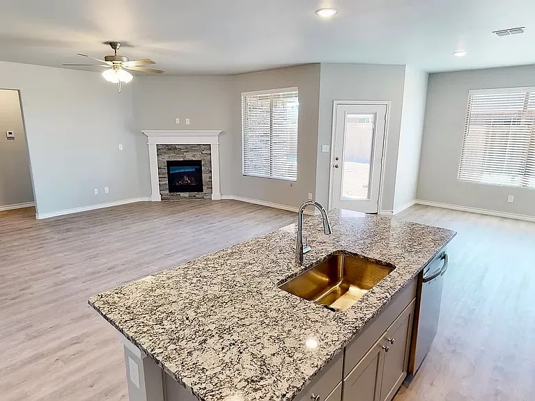 5803 Waverly Ave — Photo 10