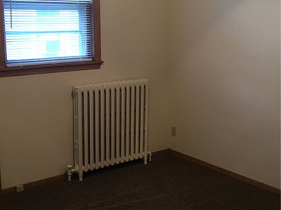 2nd image of 141 5th Ave S APT 1