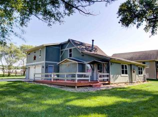 W10663 Wildenberg Dr, Lodi, WI 53555
