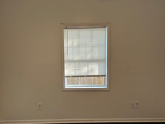5th image of 408 Le Boeuf St