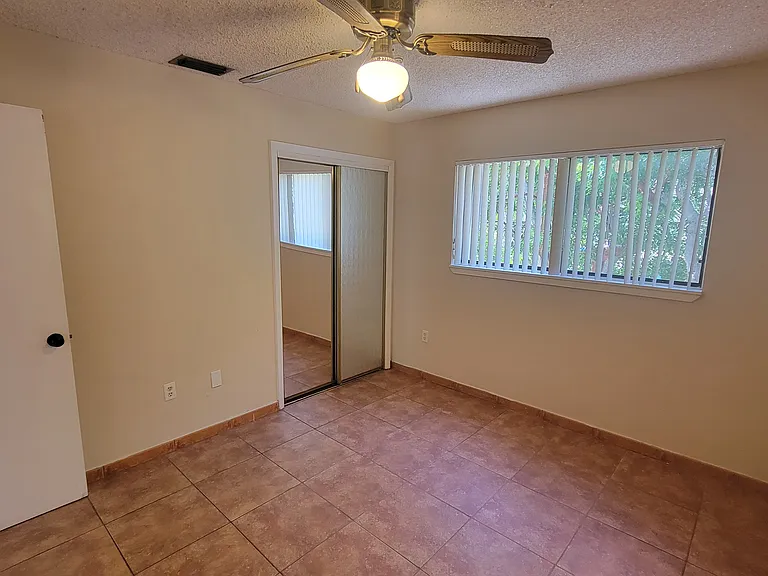 44 Gumbo Limbo Ave — Photo 12