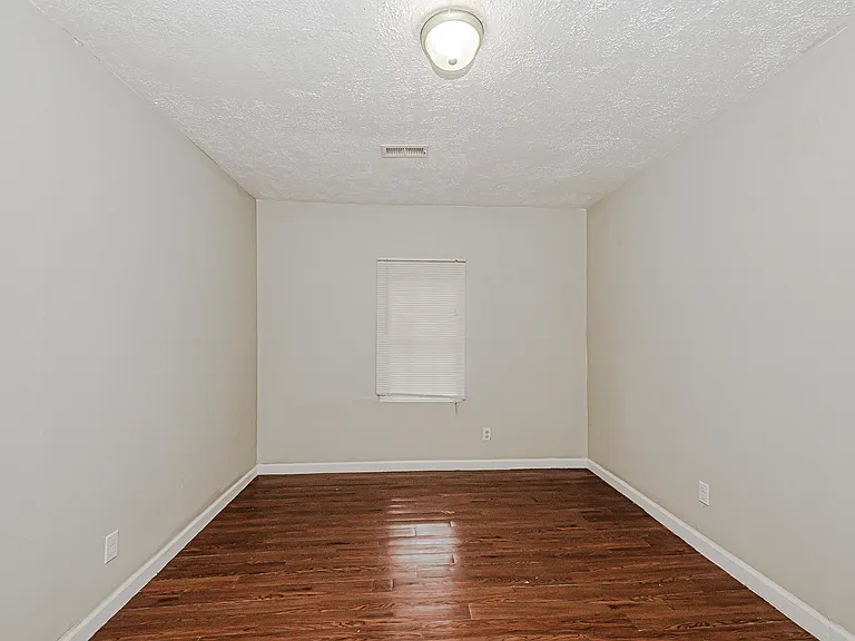 3214 Kalynne St — Photo 12