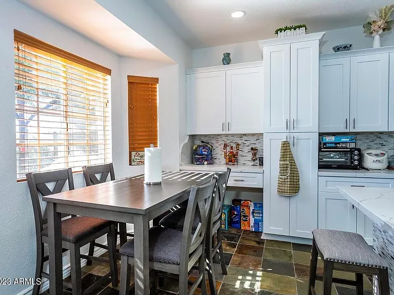 11015 W Laurelwood Ln — Photo 28