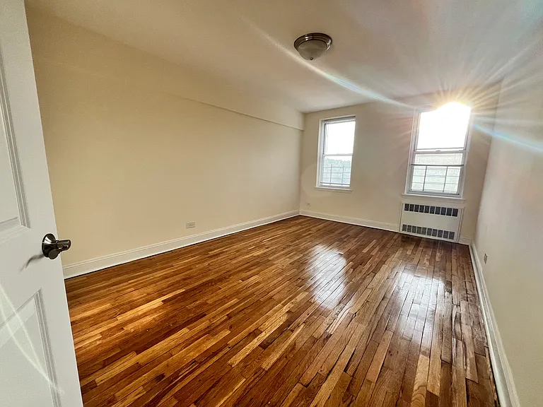 87-01 Midland Pkwy #3F — Photo 5