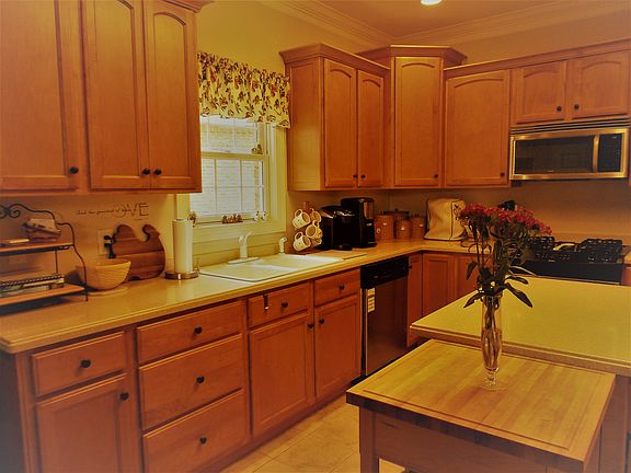 Kitchen includes an island!!