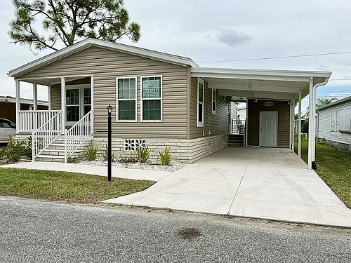 17100 Tamiami Trl Photo 1