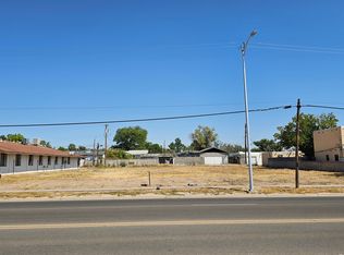1304 W Church St, Carlsbad, NM 88220