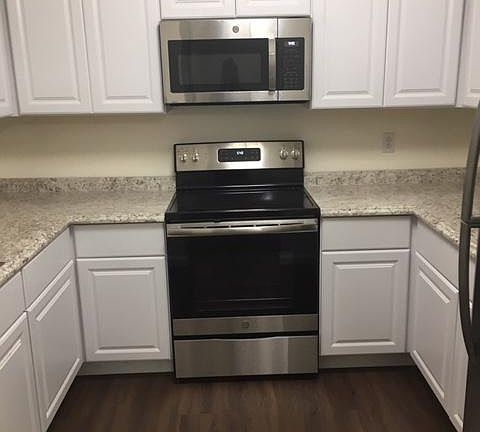 Kitchen (New Cabinets and Stainless Steel Appliances)