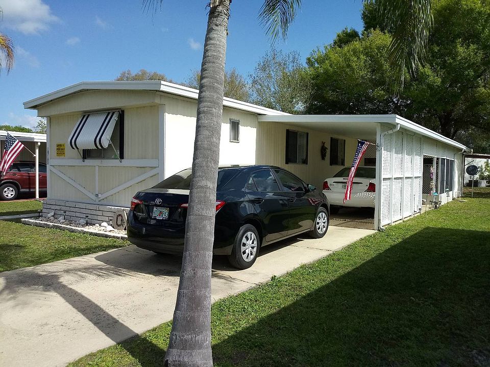 1st image of 13120 Lionheart St