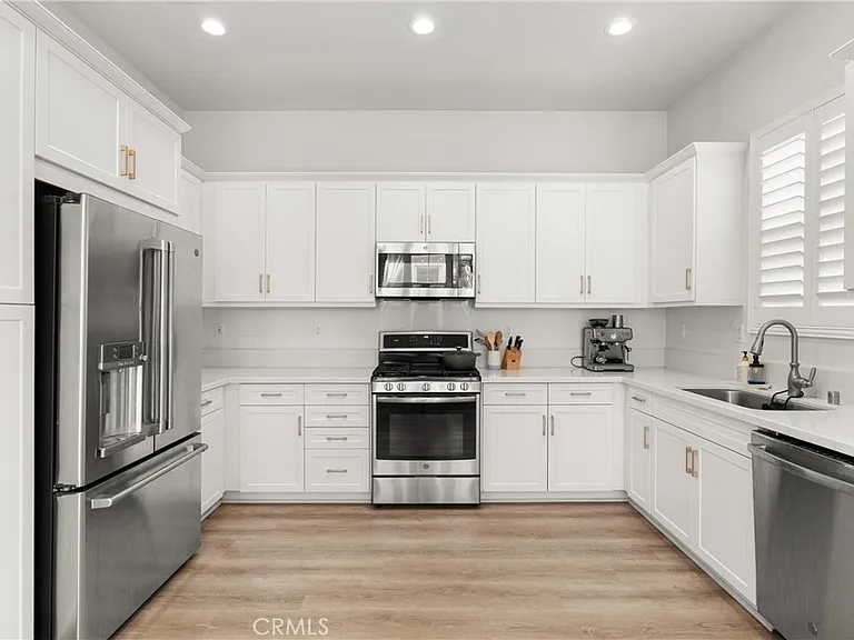 710 W Tribella Ct — Photo 14