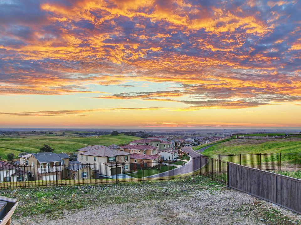 1st image of 2061 Camino Verdera