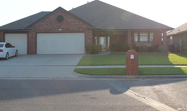 1st image of 3107 Carey Pl