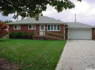 32716 Knobel St, Willowick, OH 44095