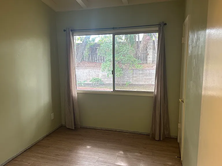 5309 Waring Rd — Photo 10
