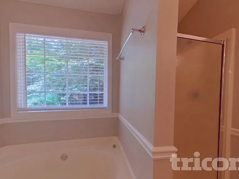 35 Crooked Creek Dr — Photo 9