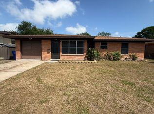 1126 Stratton Dr, Corpus Christi, TX 78412