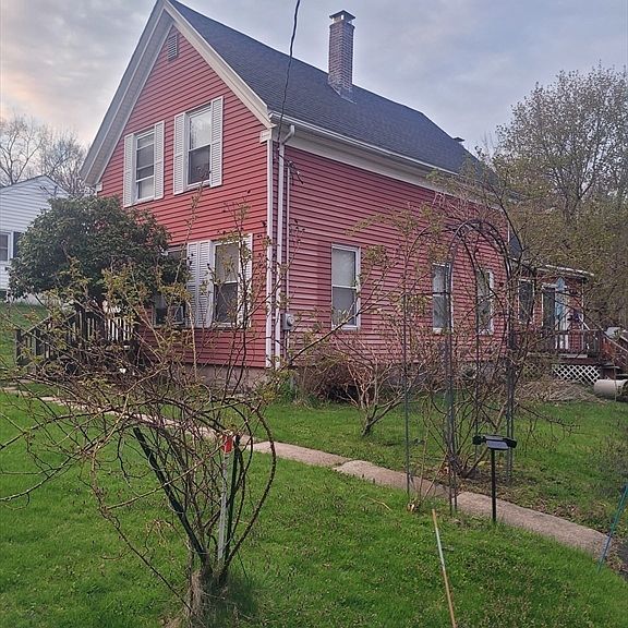 Listing photo 4