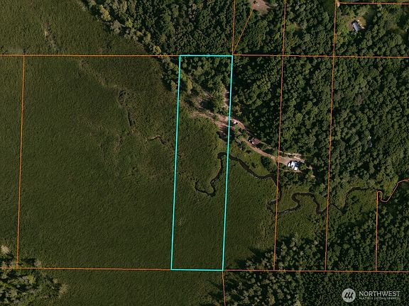 2nd image of 1063 W Carman Road S