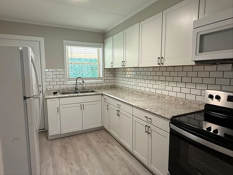 1771 River Rd — Photo 5