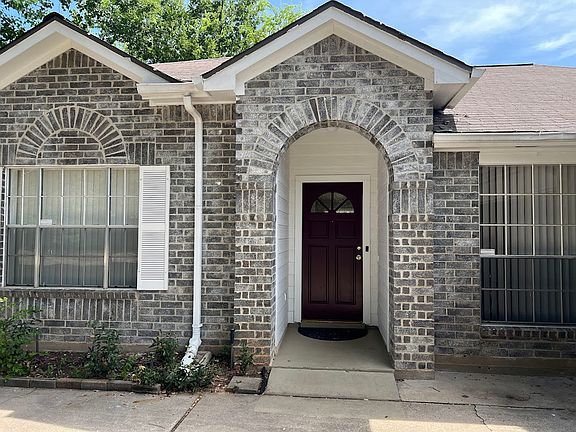 3rd image of 8859 Creek Willow Dr