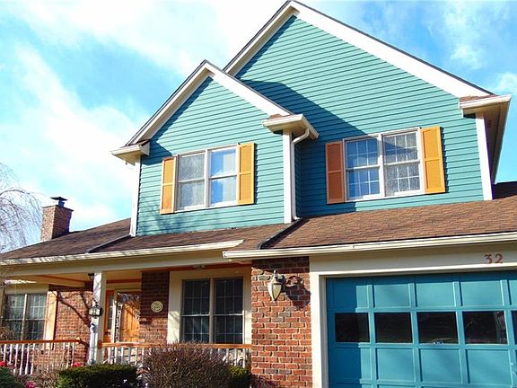 2nd image of 32 Chippenham Dr