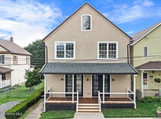 737 Spring St, Avoca, PA 18641