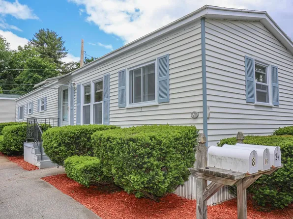 16 Milky Way, Manchester, NH 03109