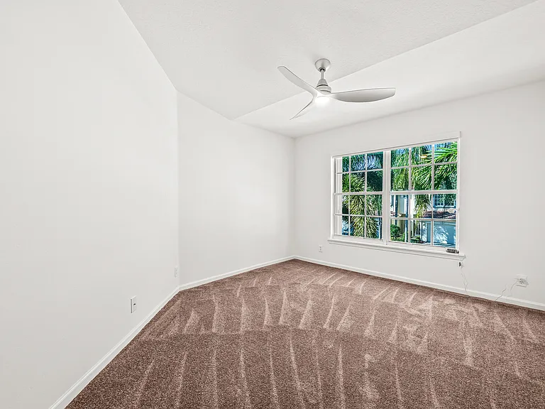 8024 Briantea Dr #8024 — Photo 23