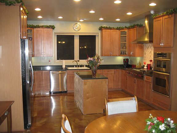 Check out your gourmet kitchen