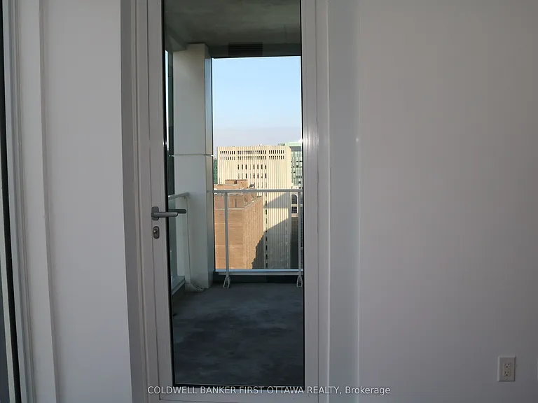 199 Slater St #2013 — Photo 28