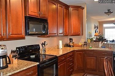 2nd image of 3024 Whispering Shores Dr