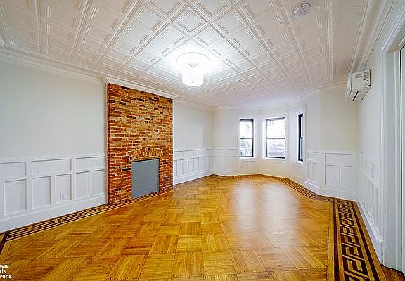2nd image of 434 55th St Floor 1