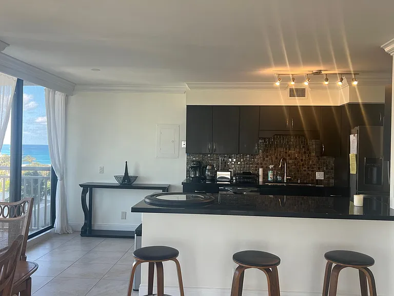 3400 N Ocean Dr #607 — Photo 8