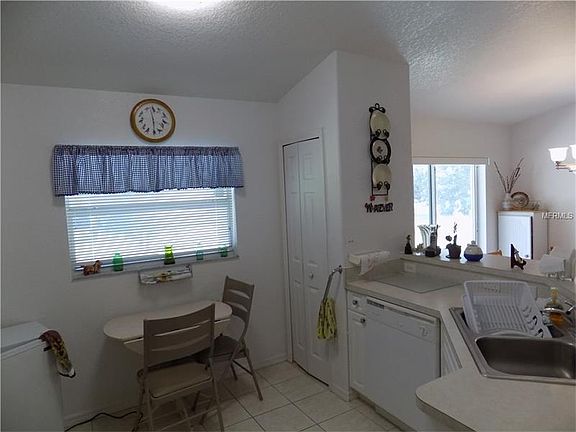 3rd image of 8845 Dolomite Ave
