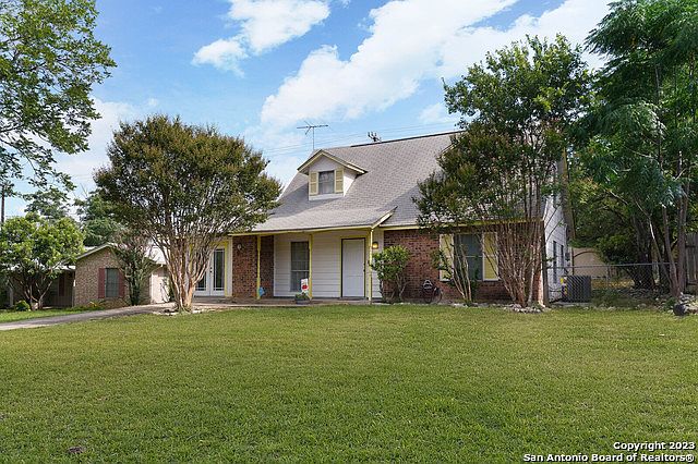 1st image of 3611 Greenleaf Dr