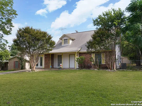 3611 Greenleaf Dr, San Antonio, TX 78218