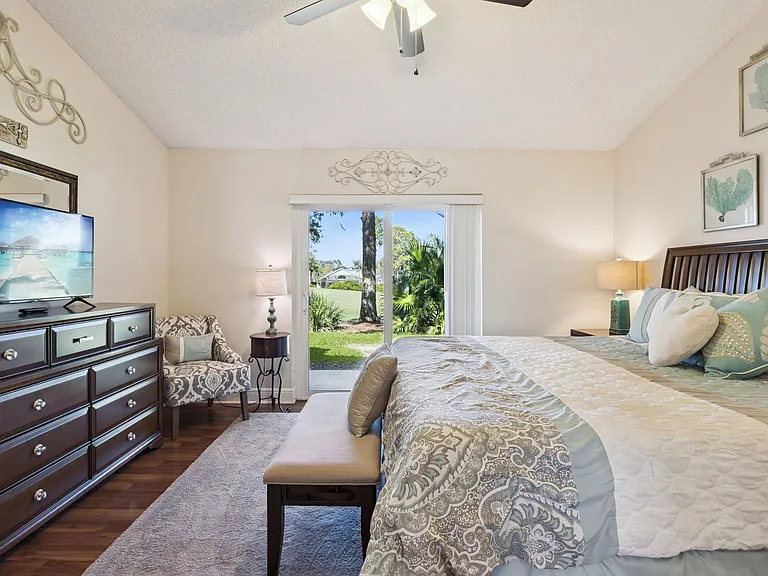 2472 Saint Augustine Blvd — Photo 12
